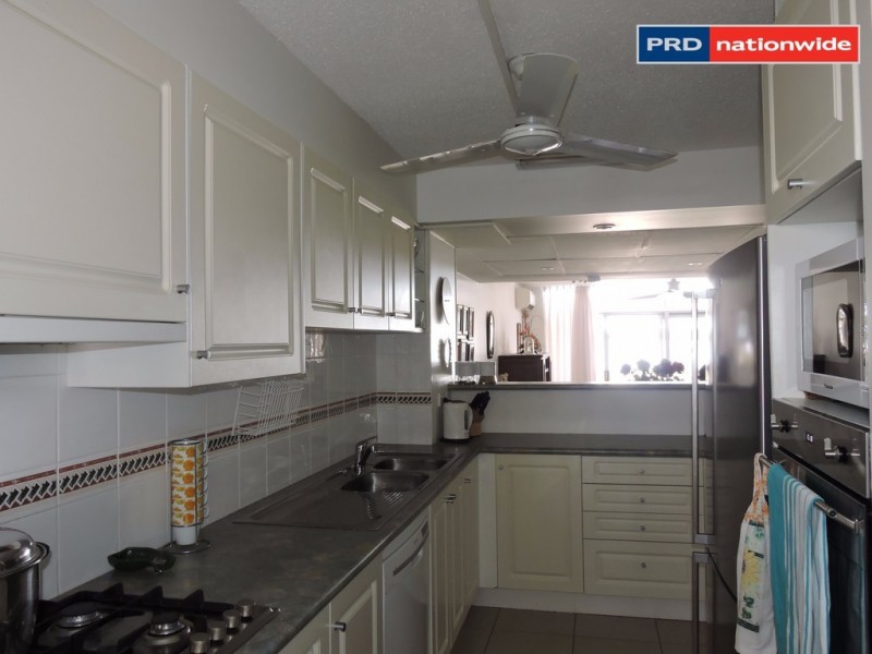 17 A SPINNAKER DRIVE, Sandstone Point QLD 4511