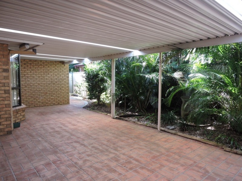 41 Hawaii Crescent, Banksia Beach QLD 4507