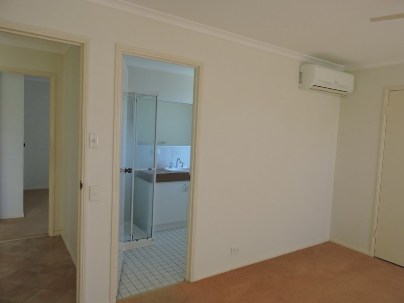 41 Hawaii Crescent, Banksia Beach QLD 4507
