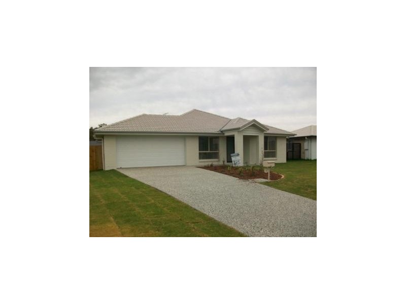 Sandstone Point QLD 4511