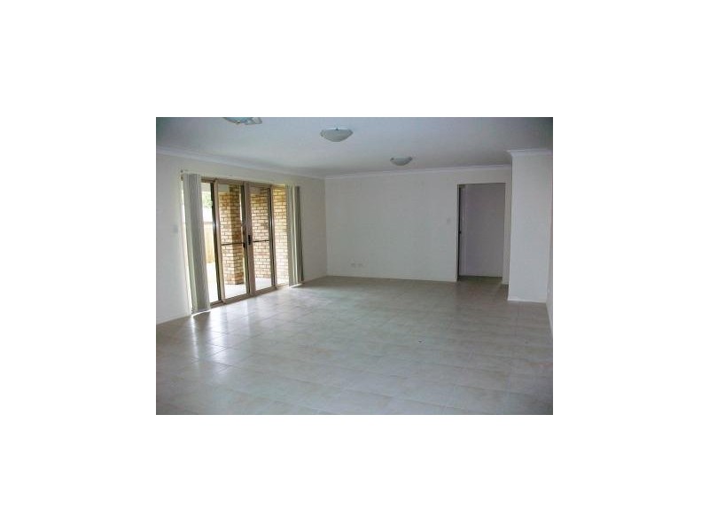 Sandstone Point QLD 4511