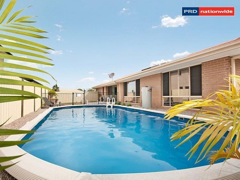 14 Myora Place, Sandstone Point QLD 4511