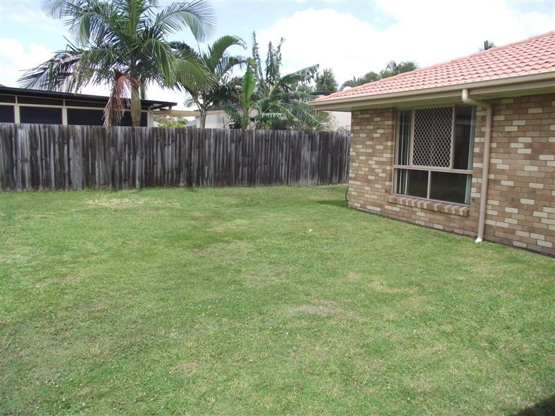 Sandstone Point QLD 4511