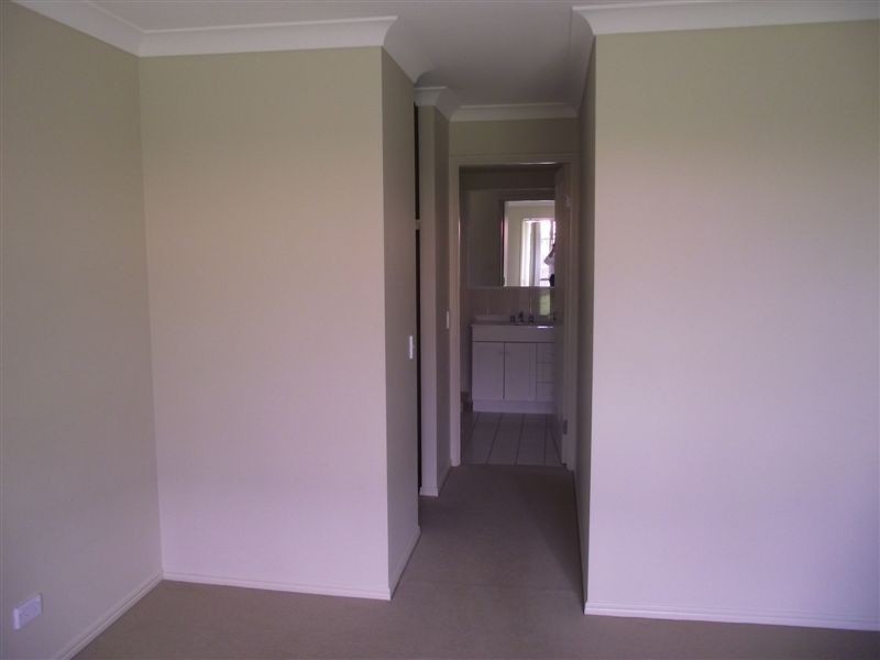 Sandstone Point QLD 4511