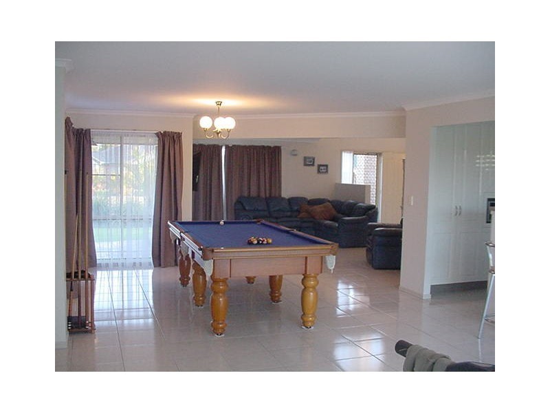 44 Pacific Drive, Banksia Beach QLD 4507
