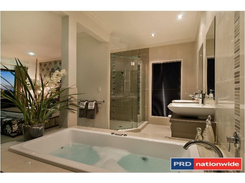 5 Dunebean Drive, Banksia Beach QLD 4507