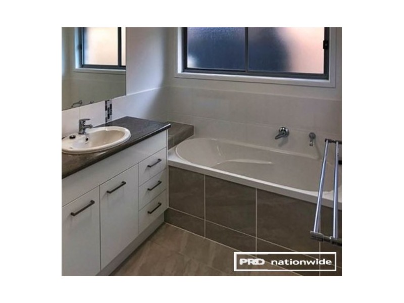 30 Cod Circuit, Bongaree QLD 4507