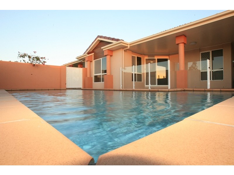 Sandstone Point QLD 4511