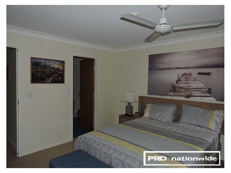 5/9-11 Spinnaker Drive, Sandstone Point QLD 4511