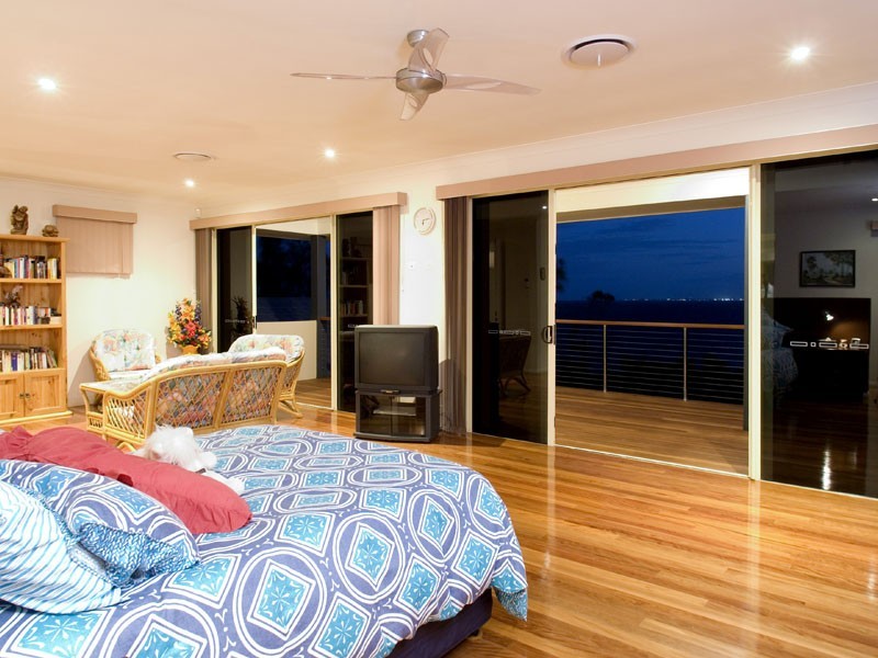 Sandstone Point QLD 4511