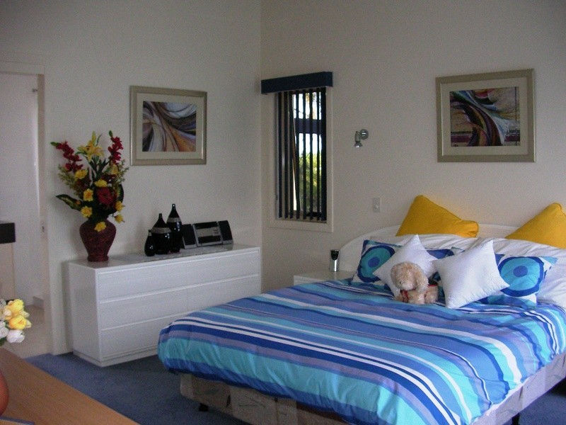Sandstone Point QLD 4511