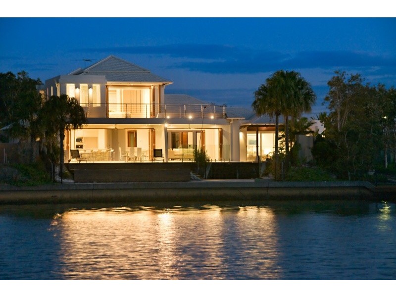 173 Marina Blvd, Bribie Island QLD 4507