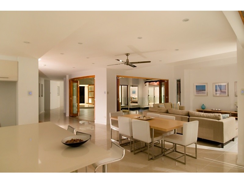 173 Marina Blvd, Bribie Island QLD 4507