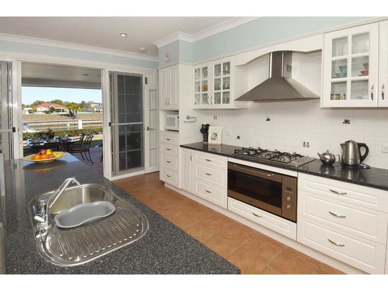 27 The Promontory, Banksia Beach QLD 4507