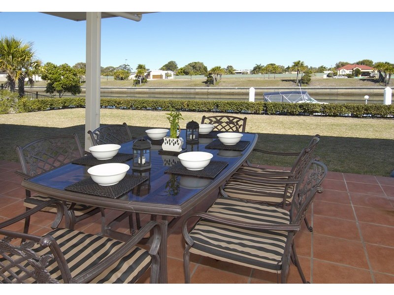 27 The Promontory, Banksia Beach QLD 4507