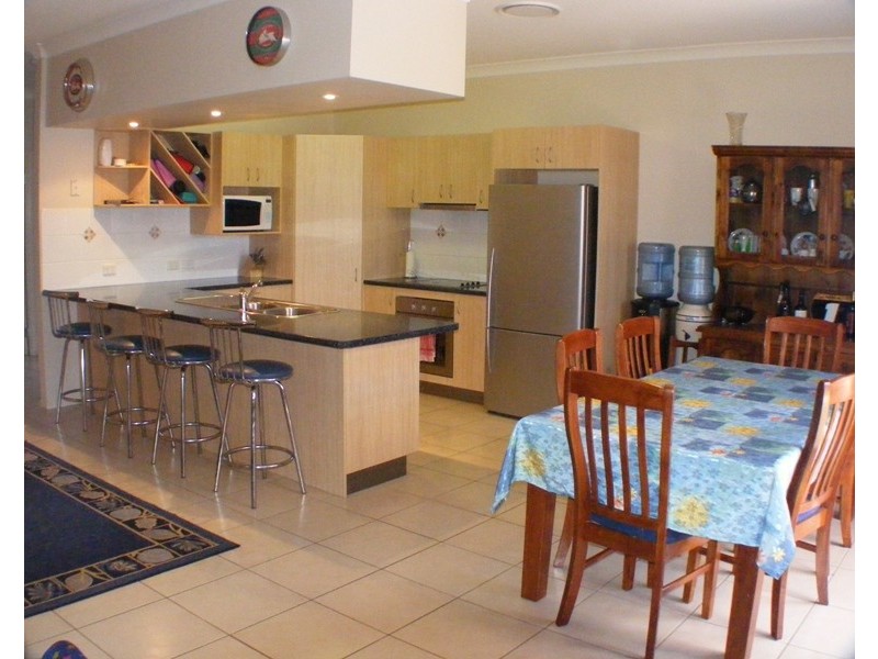Sandstone Point QLD 4511