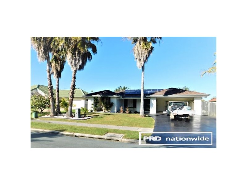 230 Endeavour Drive, Banksia Beach QLD 4507