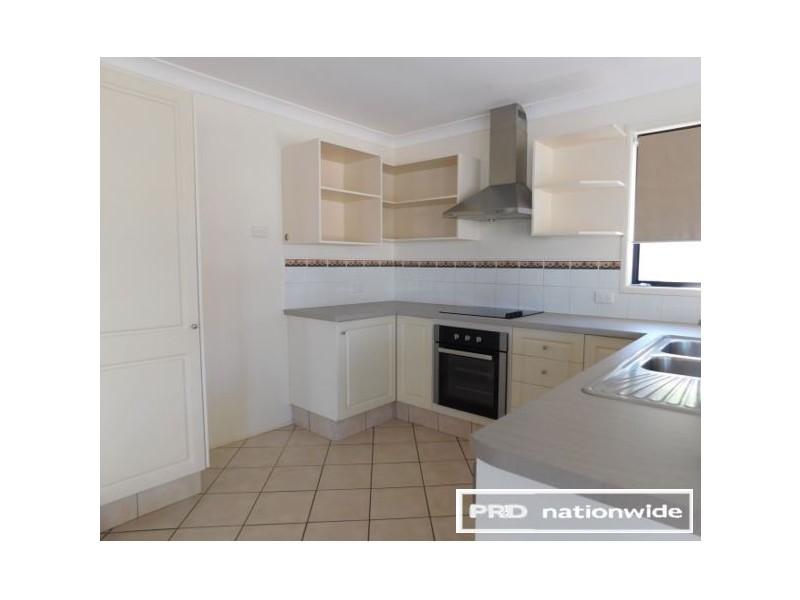 230 Endeavour Drive, Banksia Beach QLD 4507