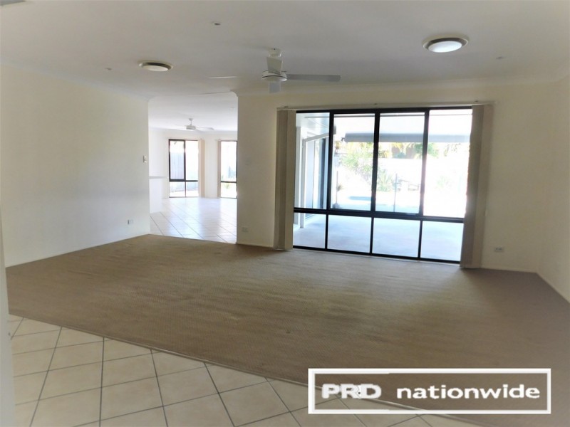 230 Endeavour Drive, Banksia Beach QLD 4507