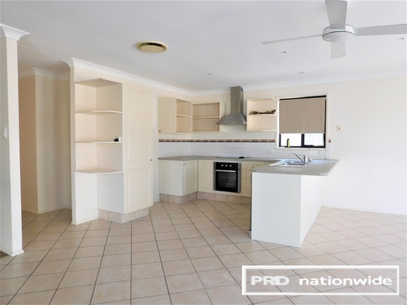 230 Endeavour Drive, Banksia Beach QLD 4507