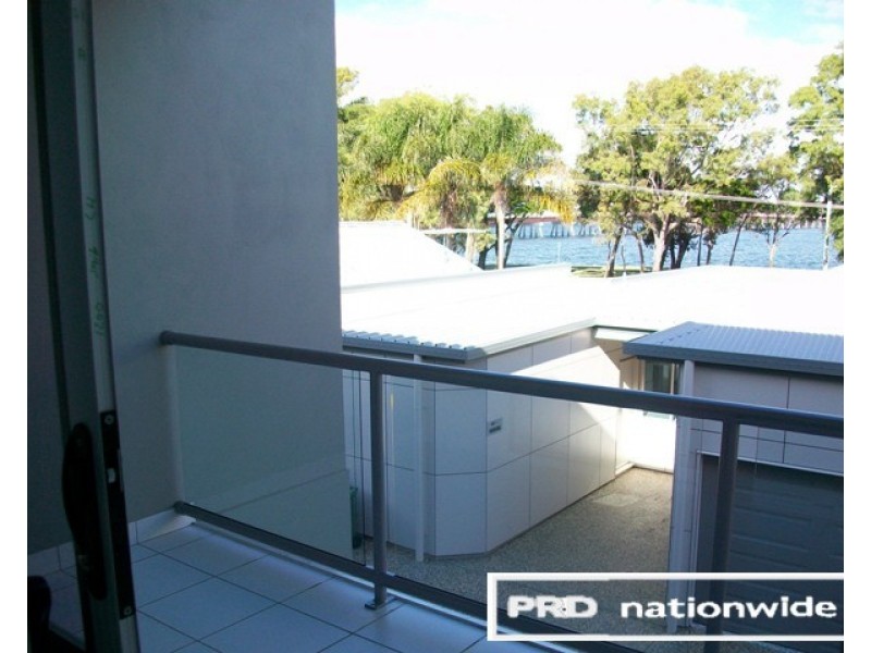6/15-17 Sylvan Beach Esplanade, Bellara QLD 4507