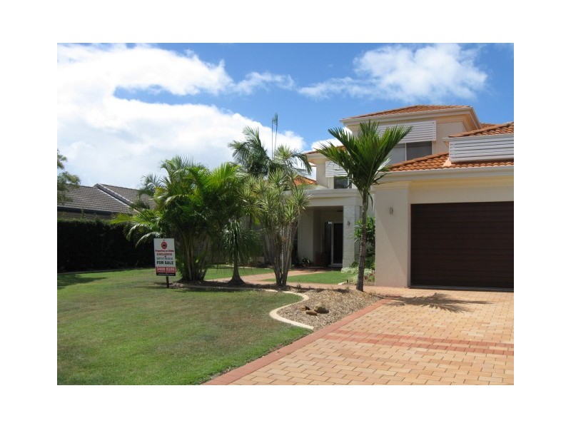 19 Trimaran Crt, Banksia Beach QLD 4507