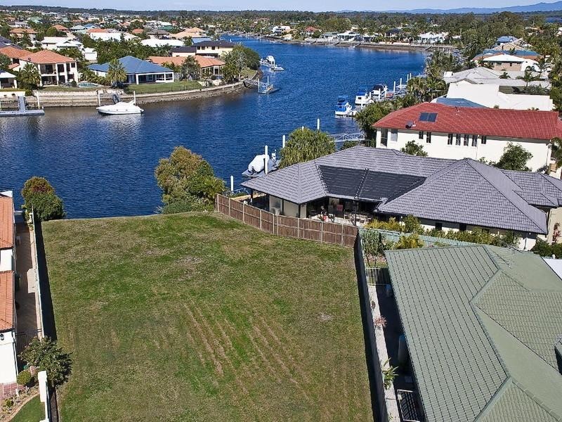 4 Swordfish Place, Banksia Beach QLD 4507