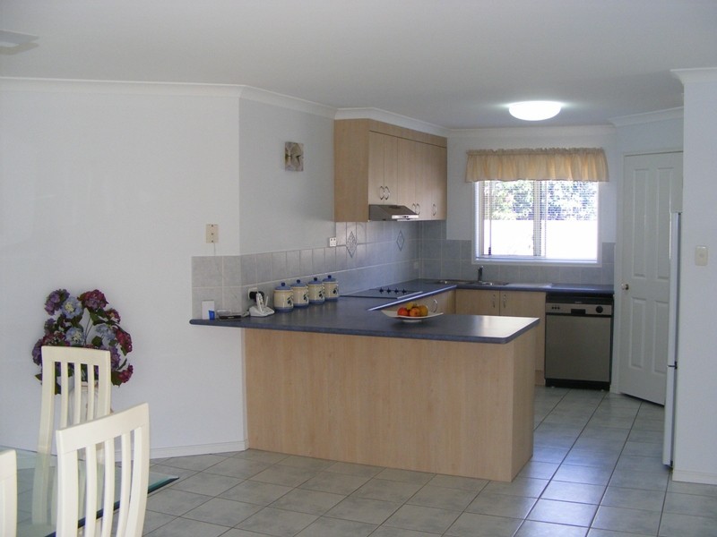 Sandstone Point QLD 4511