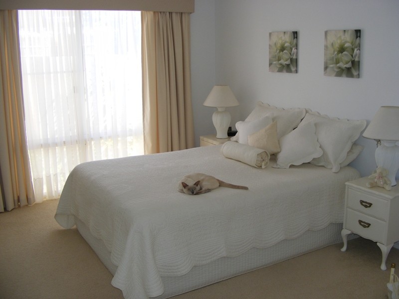 Sandstone Point QLD 4511