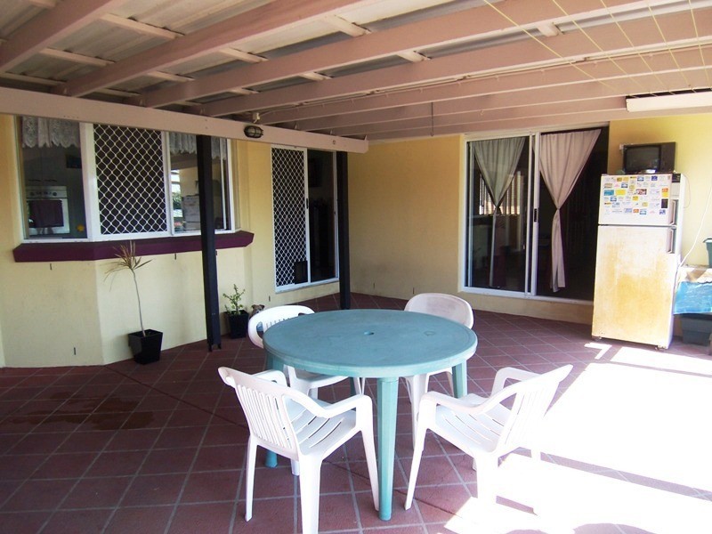 Sandstone Point QLD 4511