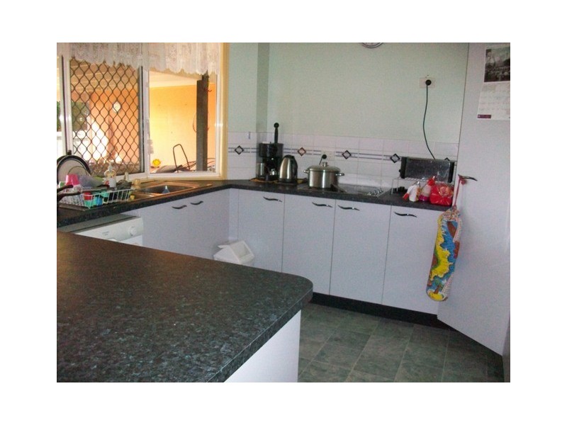 Sandstone Point QLD 4511