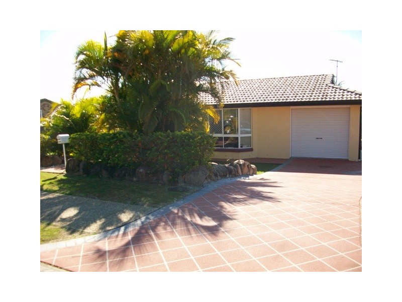 Sandstone Point QLD 4511