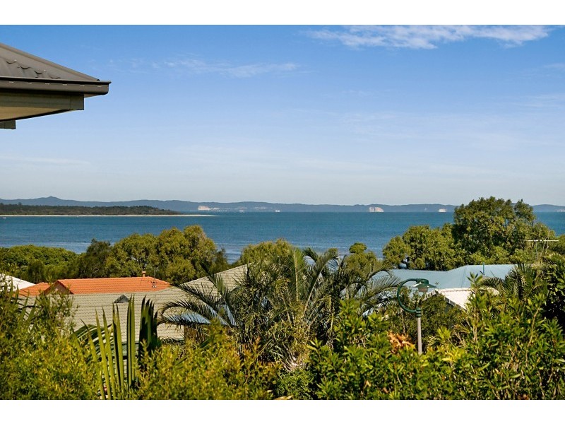 Sandstone Point QLD 4511