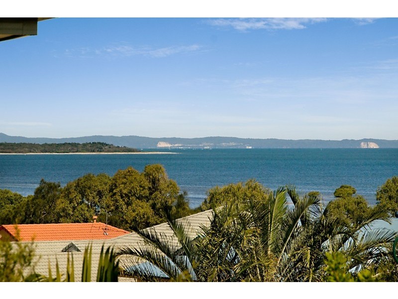 Sandstone Point QLD 4511