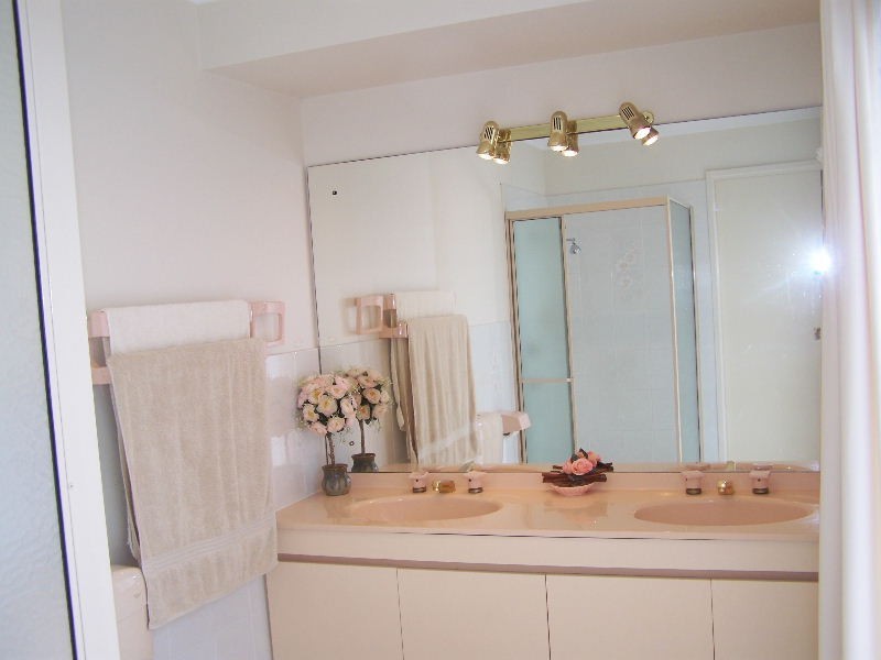 Sandstone Point QLD 4511