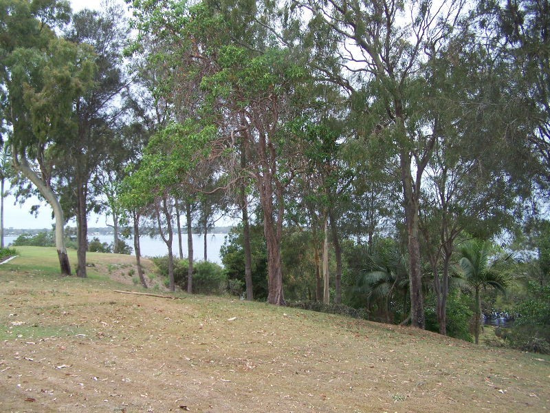 Sandstone Point QLD 4511