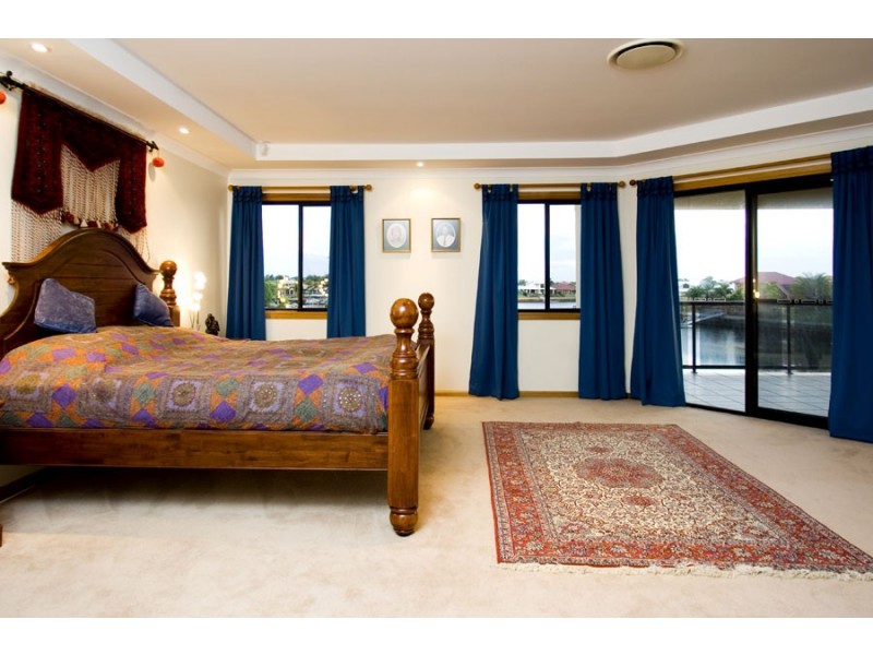 43 Voyagers Drive, Banksia Beach QLD 4507