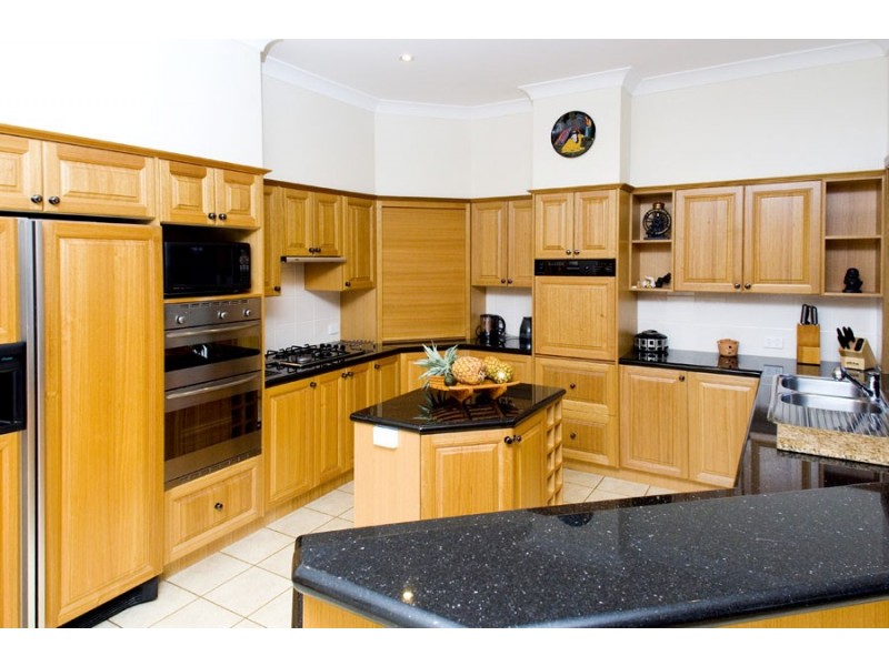 43 Voyagers Drive, Banksia Beach QLD 4507