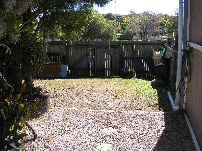 Sandstone Point QLD 4511