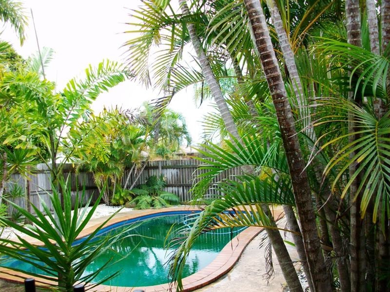 22 Pimpala Cres, Bribie Island QLD 4507