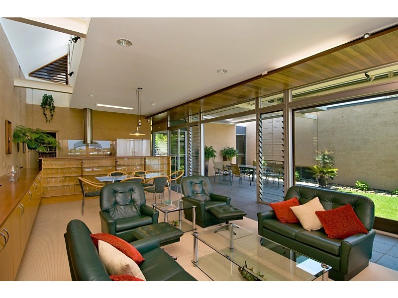 19 Norrland Cres, Bribie Island QLD 4507