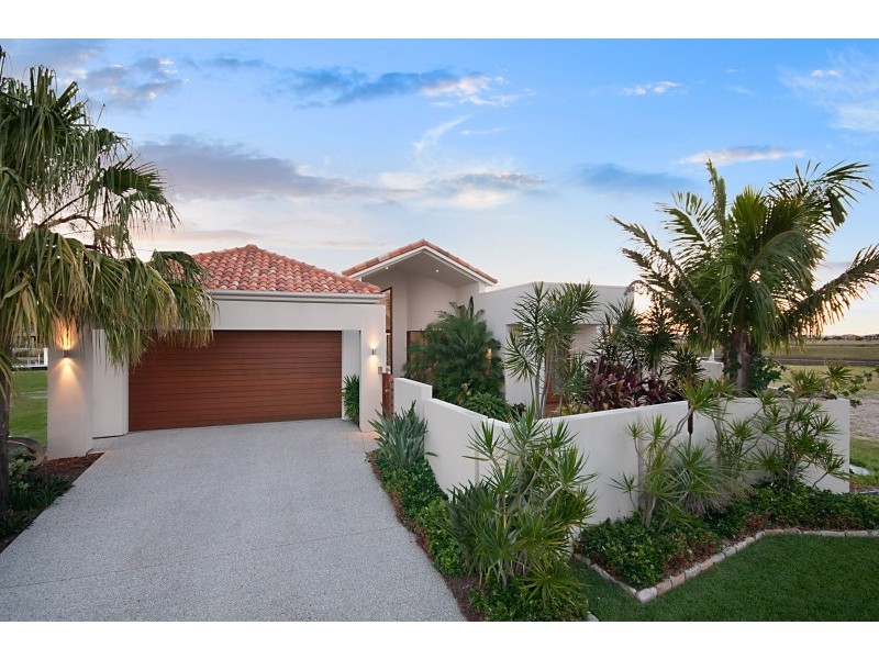 39 The Promontory, Bribie Island QLD 4507