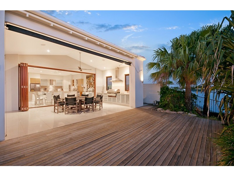 39 The Promontory, Bribie Island QLD 4507