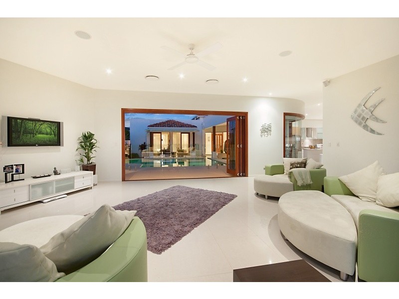 39 The Promontory, Bribie Island QLD 4507