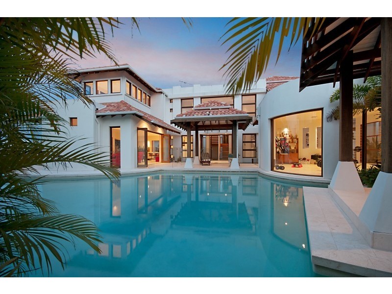 121 Marina Blvd, Banksia Beach QLD 4507