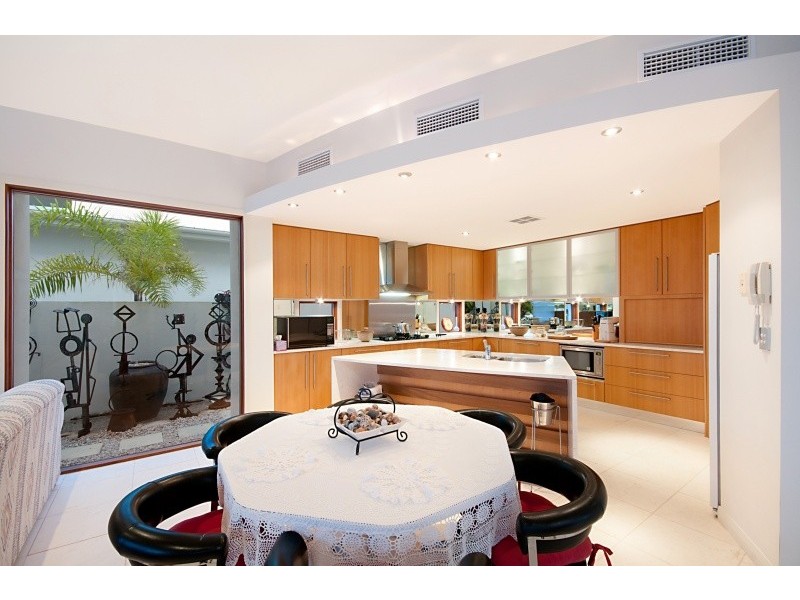 121 Marina Blvd, Banksia Beach QLD 4507