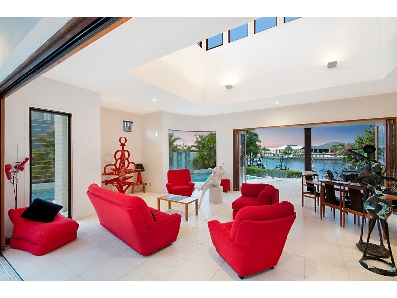 121 Marina Blvd, Banksia Beach QLD 4507