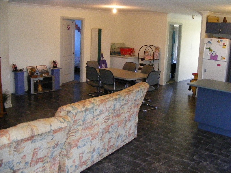 Sandstone Point QLD 4511