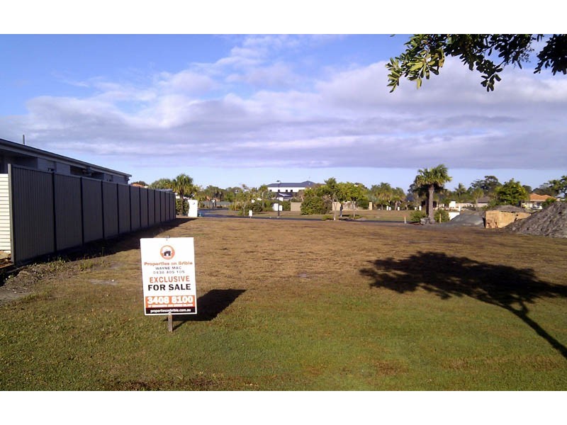 6 The Landing, Banksia Beach QLD 4507