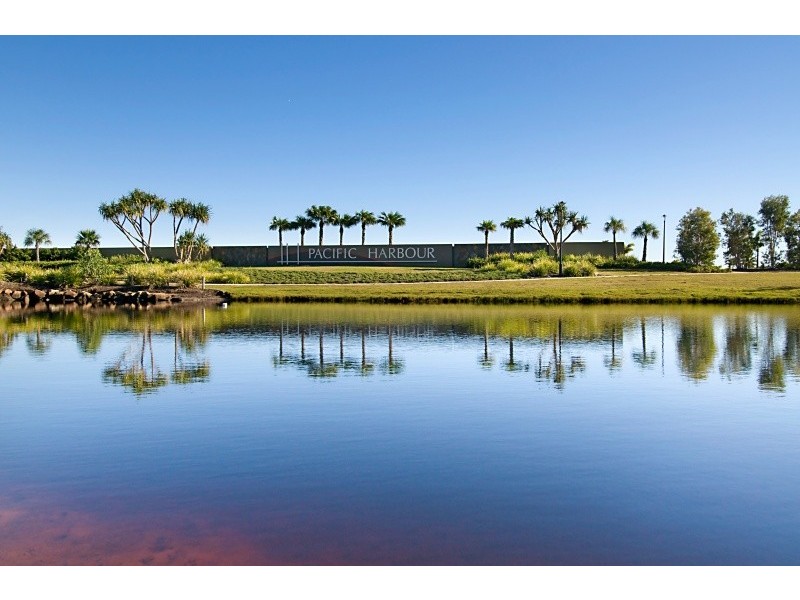 6 The Landing, Banksia Beach QLD 4507